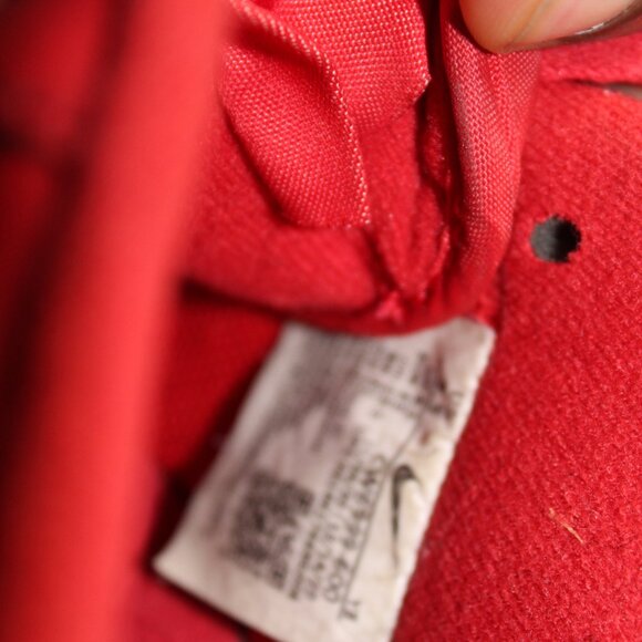 Nike Air Force 1 Low Triple Red Trainers. - Picture 2 of 8